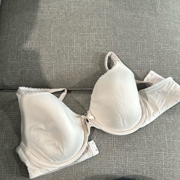 Victoria's Secret | Intimates & Sleepwear | Body By Victoria 36d Nude